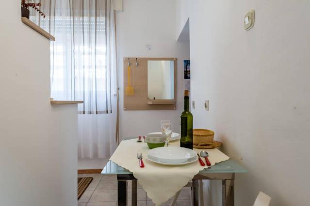 Apartments Lima Lazaneo Jelsa  Zimmer foto